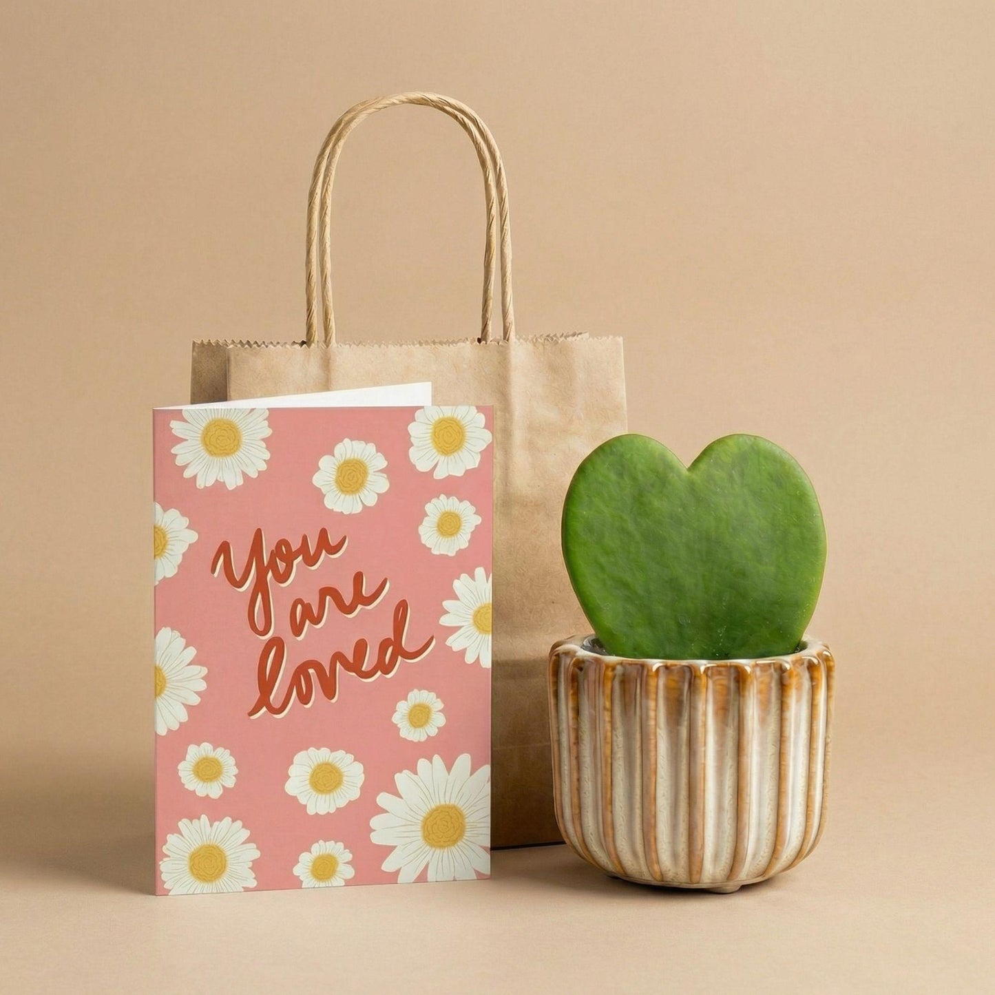 Love cadeauset met hartjesplant - Pot, Kaart & Cadeautasje